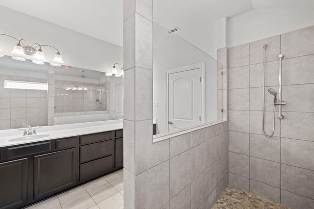 138 Fern DR, Buda, TX 78610