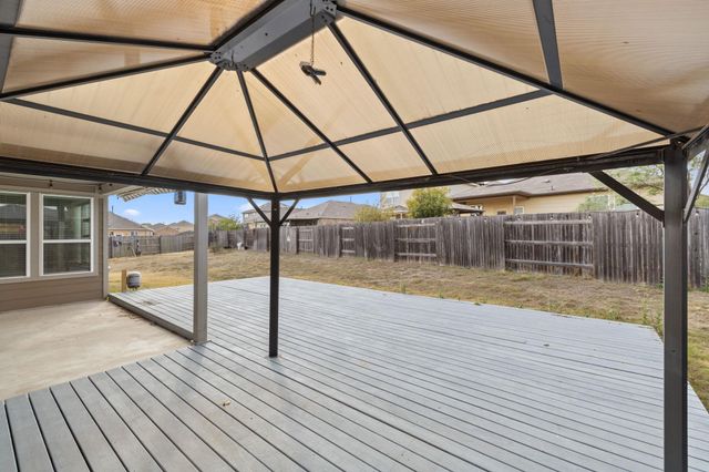 138 Fern DR, Buda, TX 78610