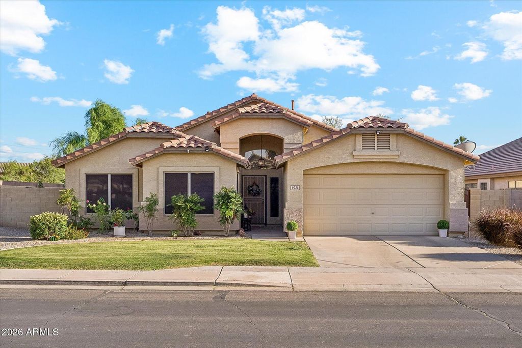 9721 E OBISPO Avenue SE, Mesa, AZ 85212 — exterior