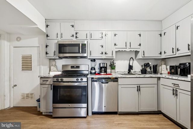 660 N KENTUCKY AVE, Atlantic City, NJ 08401