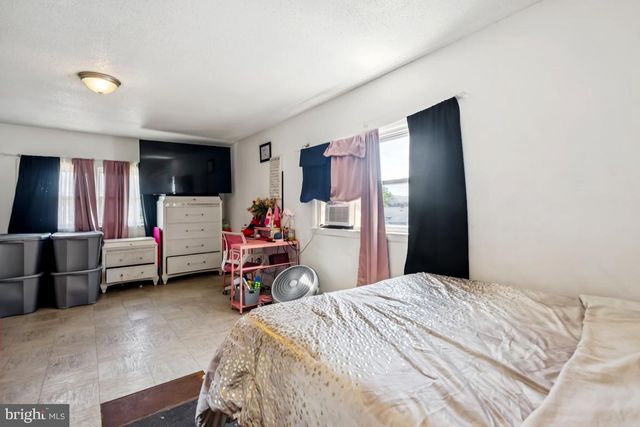 660 N KENTUCKY AVE, Atlantic City, NJ 08401