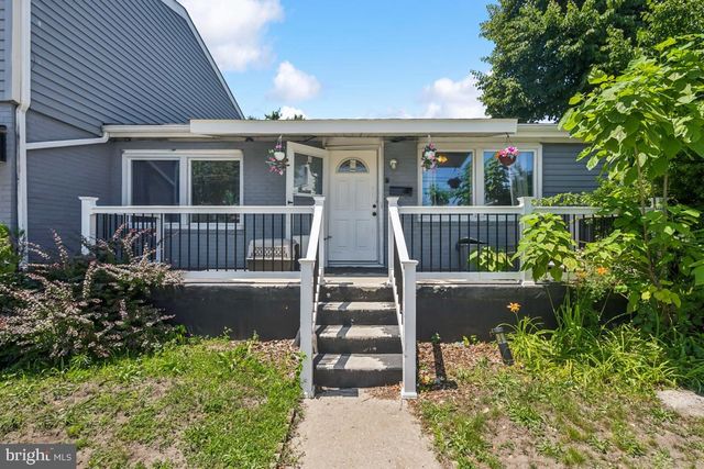 660 N KENTUCKY AVE, Atlantic City, NJ 08401