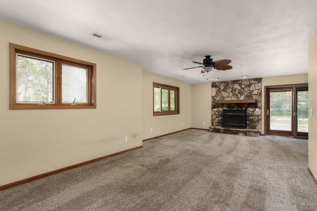 7367 N Curharken Court, Edgerton, WI 53534