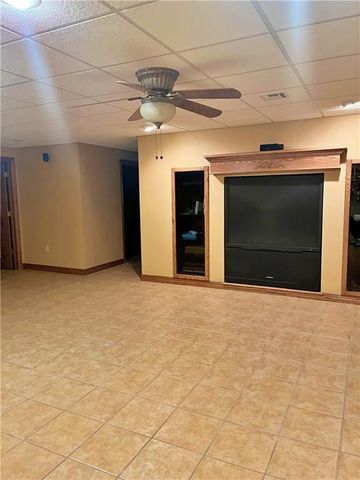 107 W Mckinley Street, Frontenac, KS 66763