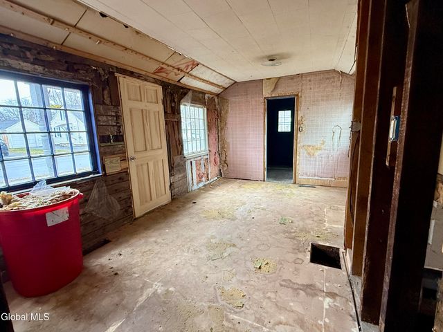 60 Wilson Avenue, South Glens Falls, NY 12803