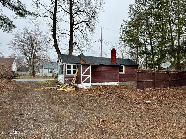 60 Wilson Avenue, South Glens Falls, NY 12803