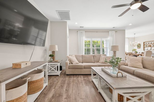 420 Retriever Ct., Murrells Inlet, SC 29576