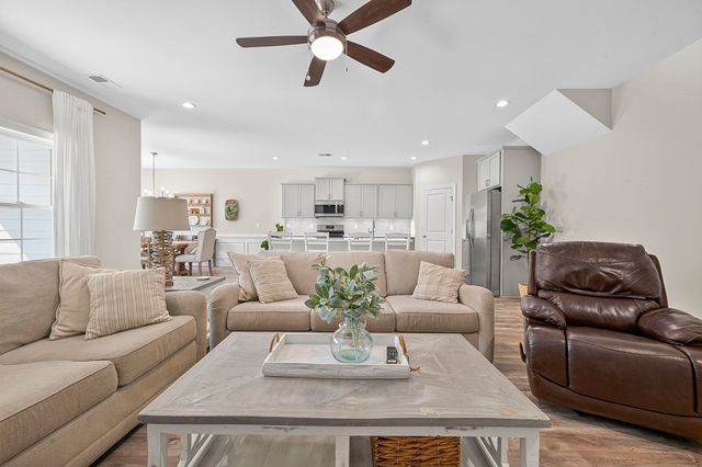 420 Retriever Ct., Murrells Inlet, SC 29576