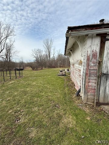 1953 Lamson Road, Lysander, NY 13135