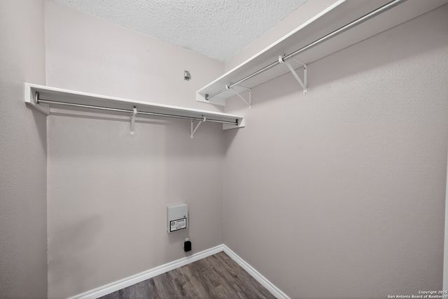12831 Maple Park, San Antonio, TX 78249