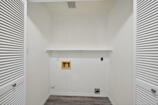 12831 Maple Park, San Antonio, TX 78249