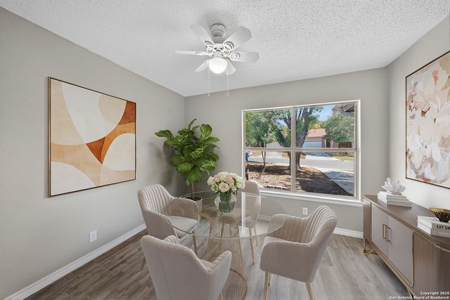 12831 Maple Park, San Antonio, TX 78249