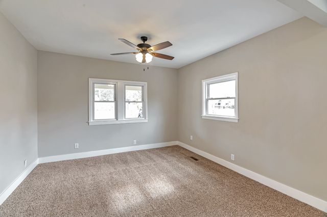 416 Highland Ct, Lebanon, TN 37087