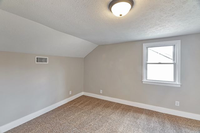 416 Highland Ct, Lebanon, TN 37087