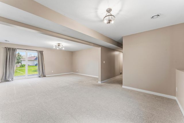 4453 Starling Lane SE, Rochester, MN 55904
