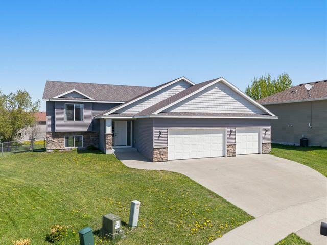 4453 Starling Lane SE, Rochester, MN 55904