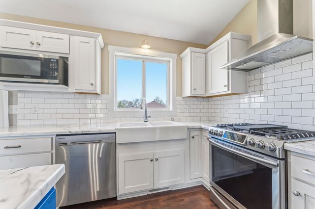 4453 Starling Lane SE, Rochester, MN 55904