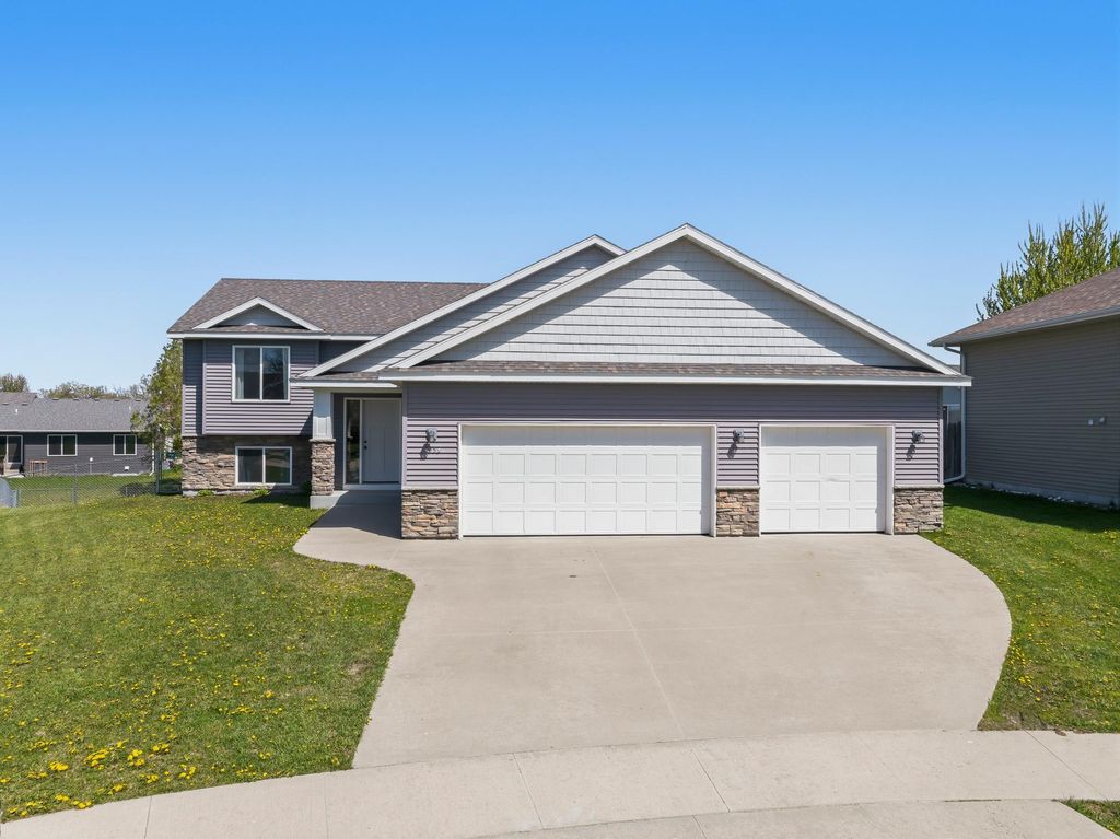 4453 Starling Lane SE, Rochester, MN 55904