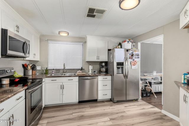 245 S 56TH Street 64, Mesa, AZ 85206