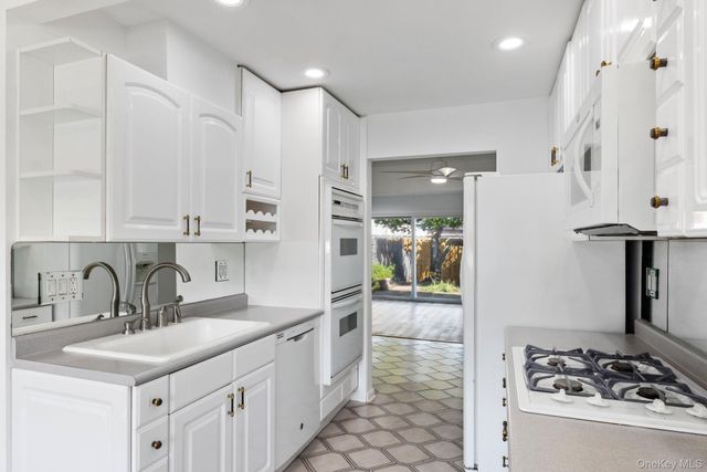 72 Kennedy Drive, West Haverstraw, NY 10993