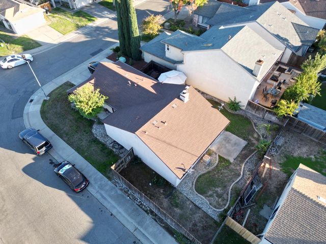 8716 Cord Way, Sacramento, CA 95828