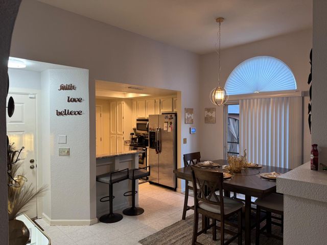 8716 Cord Way, Sacramento, CA 95828