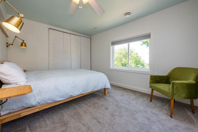 1002 Lake Boulevard, St. Joseph City, MI 49085
