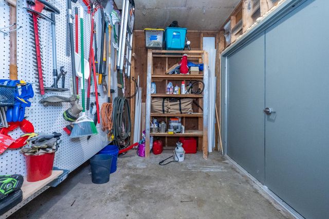1002 Lake Boulevard, St. Joseph City, MI 49085