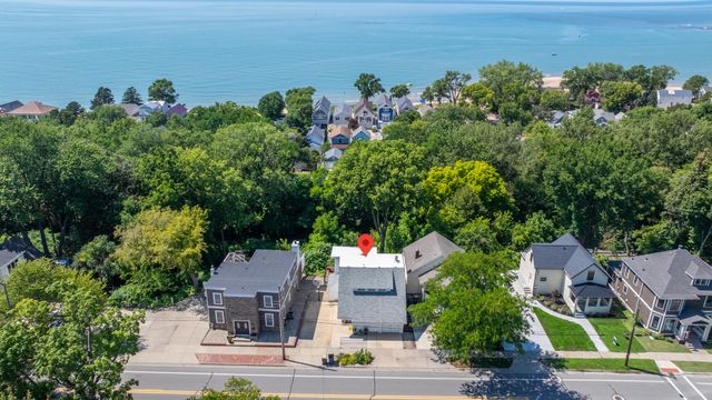 1002 Lake Boulevard, St. Joseph City, MI 49085