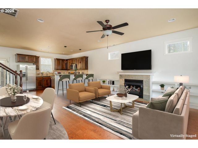 17550 Sw VANGUARD Ln, Beaverton, OR 97007