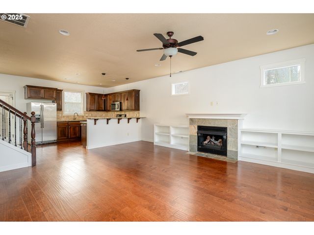 17550 Sw VANGUARD Ln, Beaverton, OR 97007