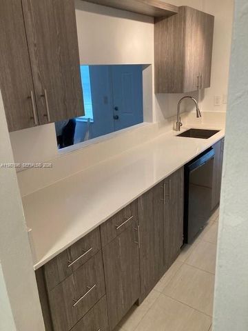 1498 Jefferson Ave 303, Miami Beach, FL 33139