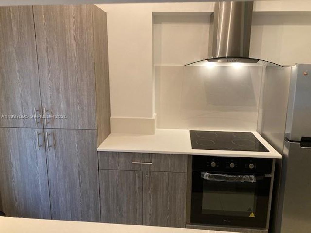 1498 Jefferson Ave 303, Miami Beach, FL 33139