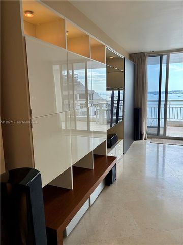 808 Brickell Key Dr 1508, Miami, FL 33131