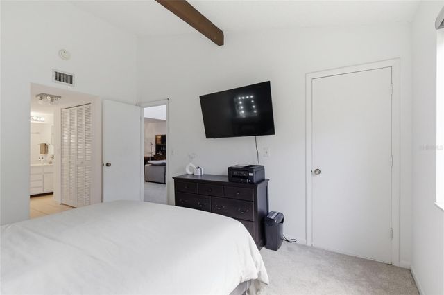 1628 CLOWER CREEK DRIVE 225, Sarasota, FL 34231