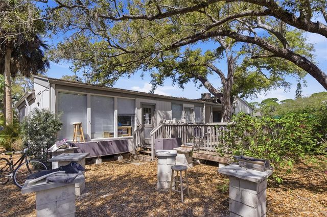 1628 CLOWER CREEK DRIVE 225, Sarasota, FL 34231