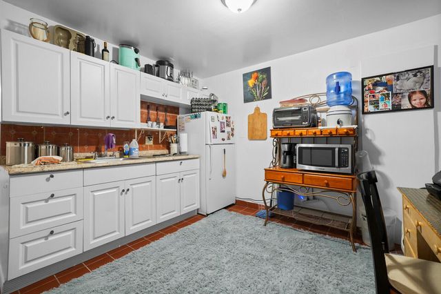 1005 NE 17th Street, Fort Lauderdale, FL 33305