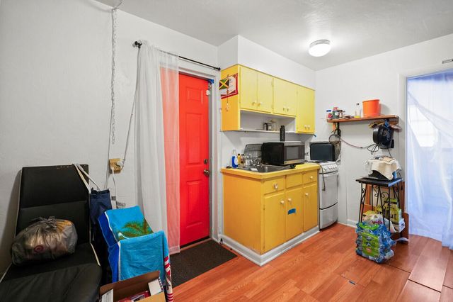 1005 NE 17th Street, Fort Lauderdale, FL 33305
