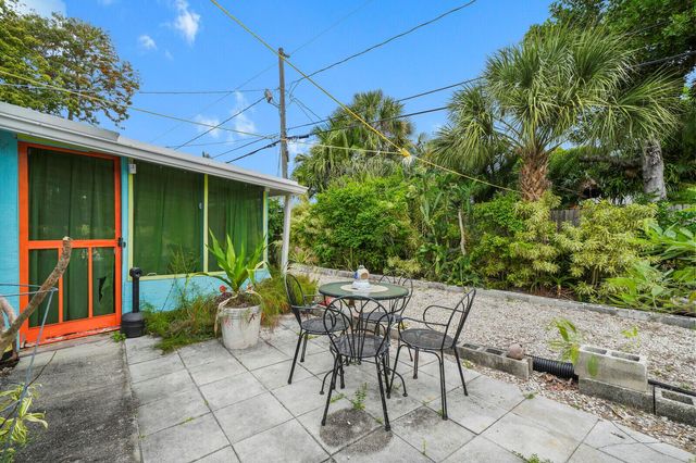 1005 NE 17th Street, Fort Lauderdale, FL 33305