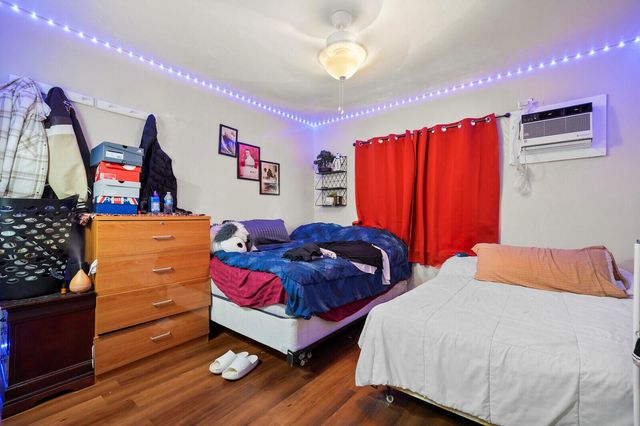 1005 NE 17th Street, Fort Lauderdale, FL 33305