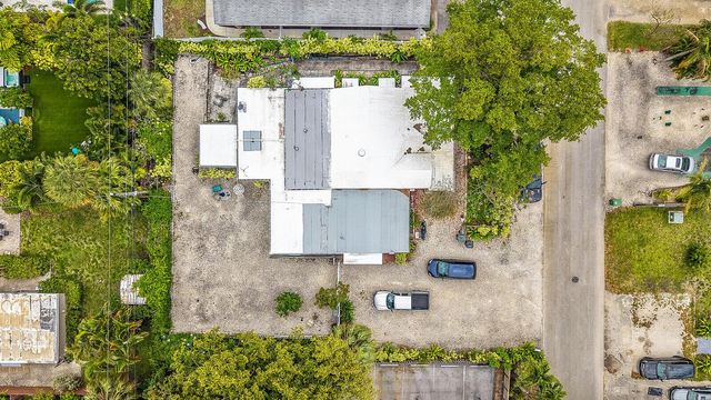1005 NE 17th Street, Fort Lauderdale, FL 33305