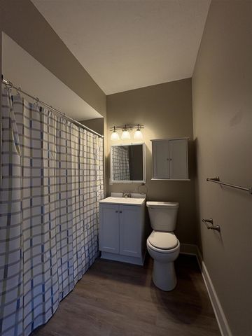 1955 Hendricks Avenue, Wyoming, MI 49509