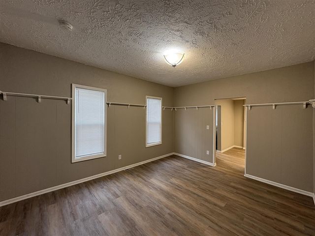 1955 Hendricks Avenue, Wyoming, MI 49509