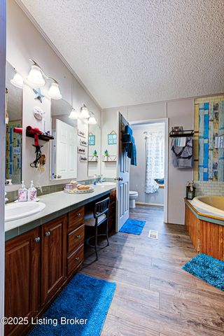 505 Jennings Knob Rd, Vine Grove, KY 40175