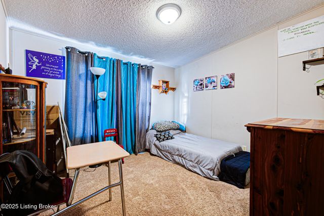 505 Jennings Knob Rd, Vine Grove, KY 40175