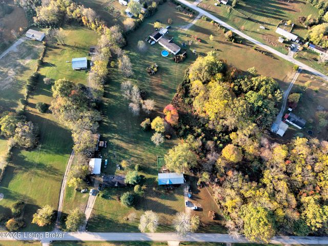 505 Jennings Knob Rd, Vine Grove, KY 40175