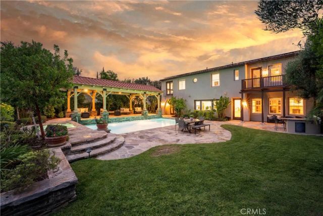24705 Tiburon, Valencia, CA 91355