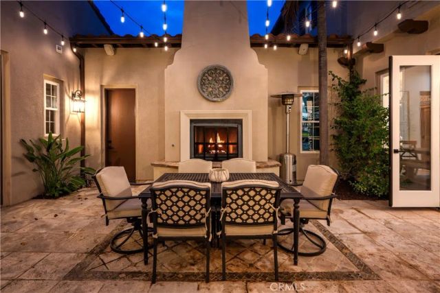 24705 Tiburon, Valencia, CA 91355