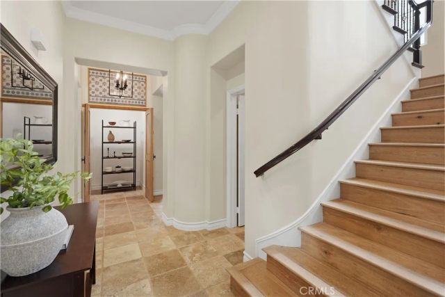 24705 Tiburon, Valencia, CA 91355