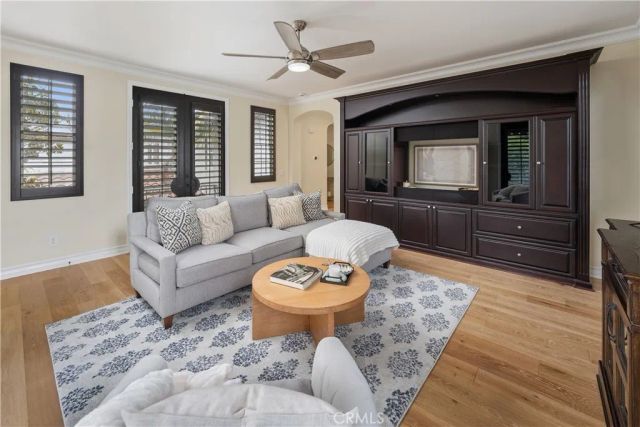 24705 Tiburon, Valencia, CA 91355